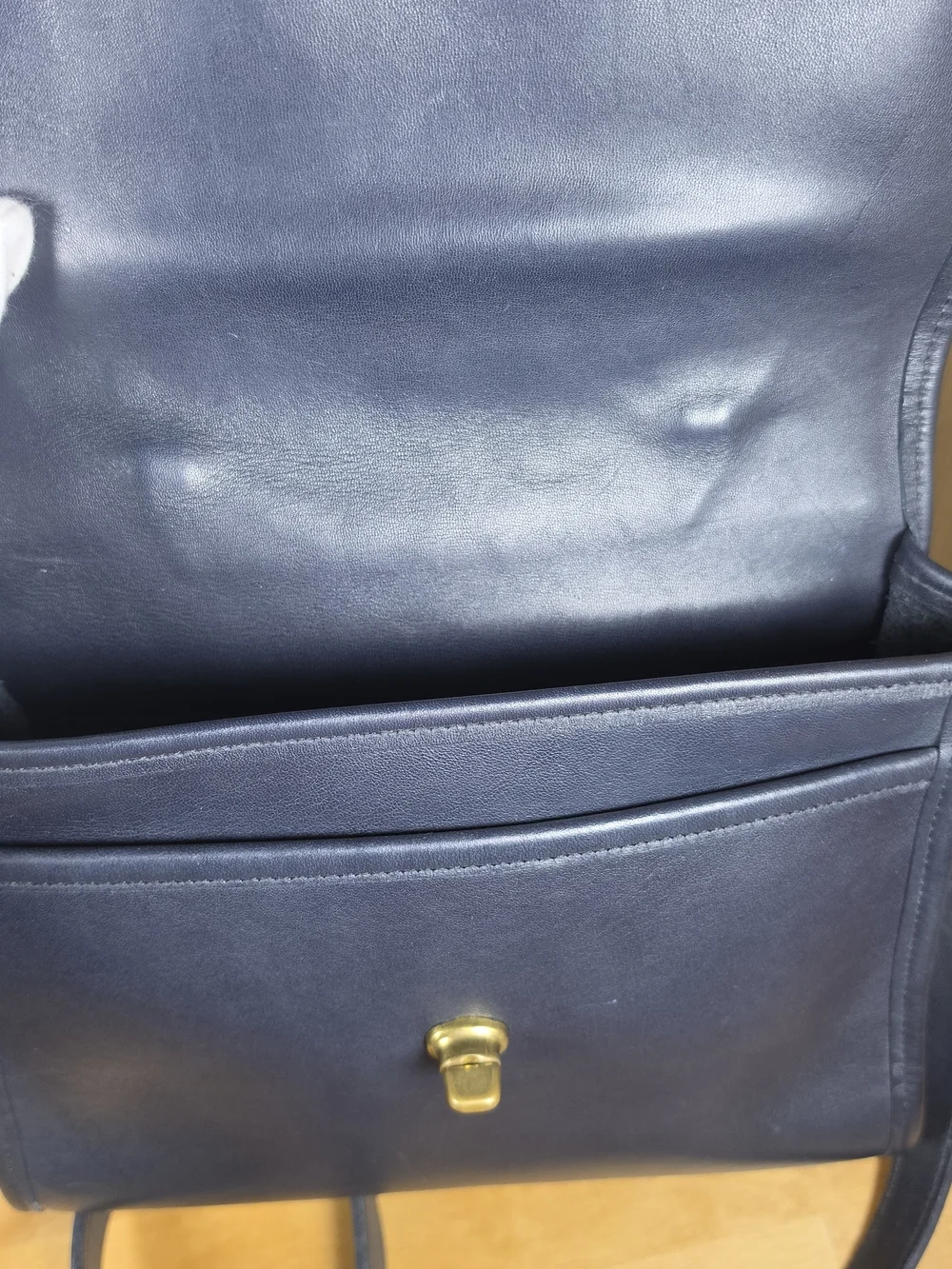 Coach exceptional vintage
